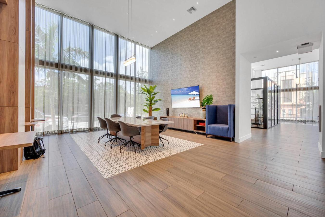 شقة Amazing 3 Bed Unit In Dwntwn Miami With Free Parking المظهر الخارجي الصورة